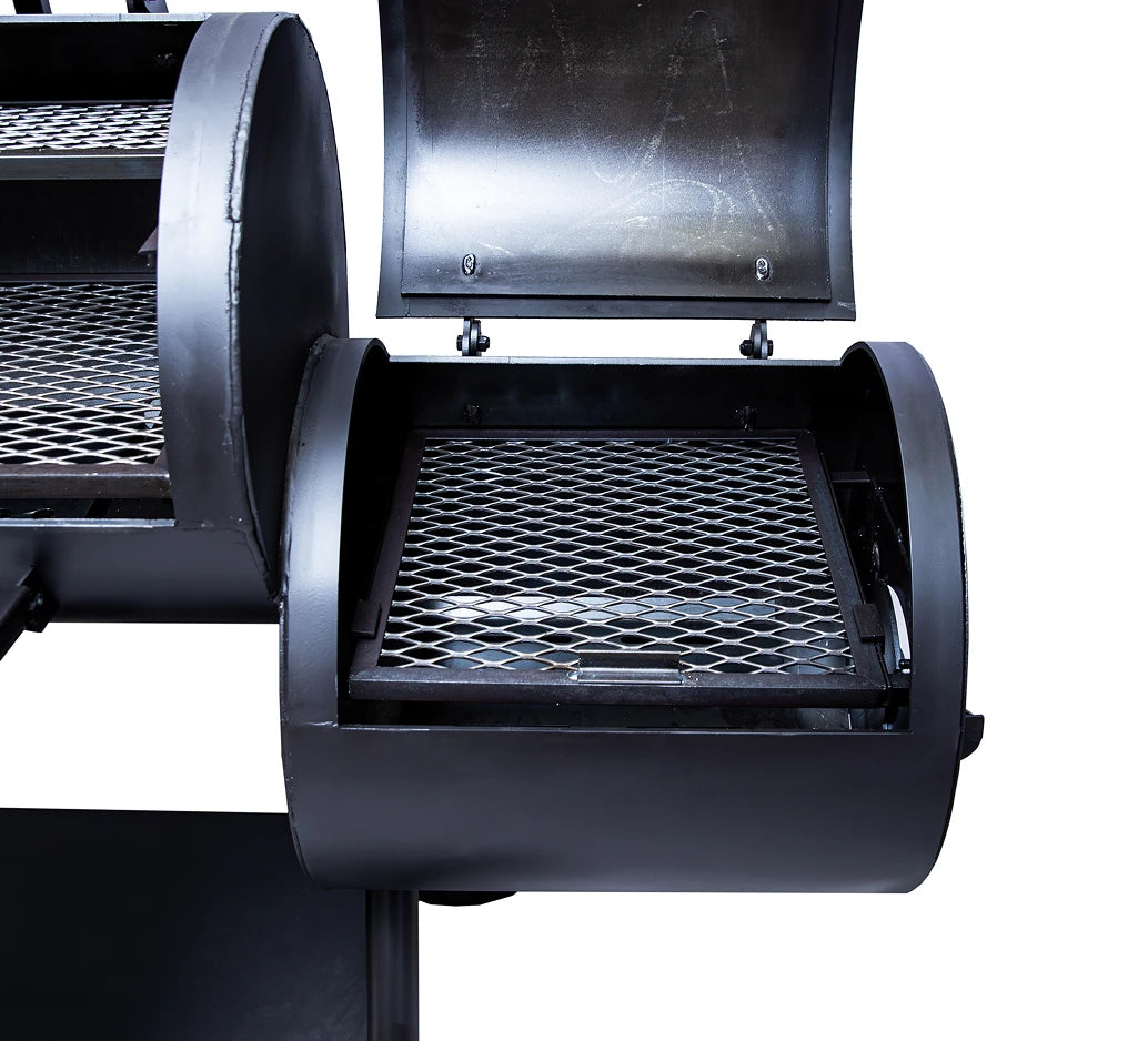 Old Country BBQ Pits Brazos DLX Offset BBQ Smoker firebox cooking grate